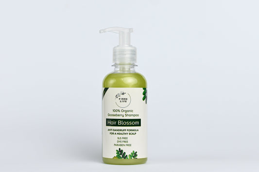 Sulfate-free aloe vera shampoo restores moisture and controls frizz naturally.
