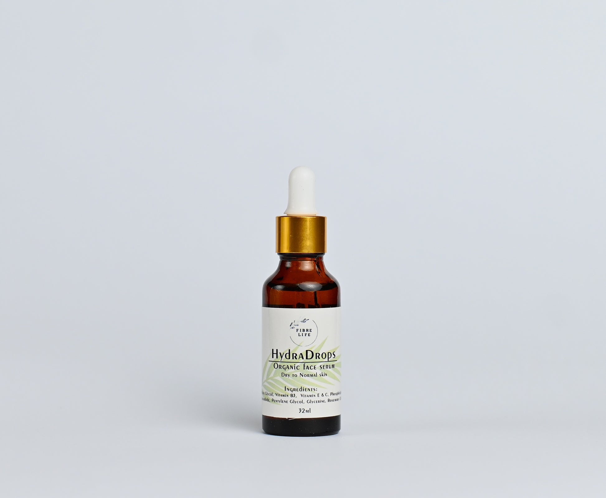 Lightweight retinol serum targets wrinkles, uneven skin tone, and dullness.
